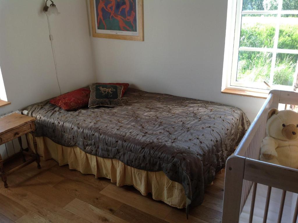 Charming villa with a hot tub, by the Golden Circle room 4